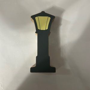 Hand and Hearth Magnolia Lamp Post for Wooden Train Set